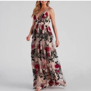 Flower embroidered dress